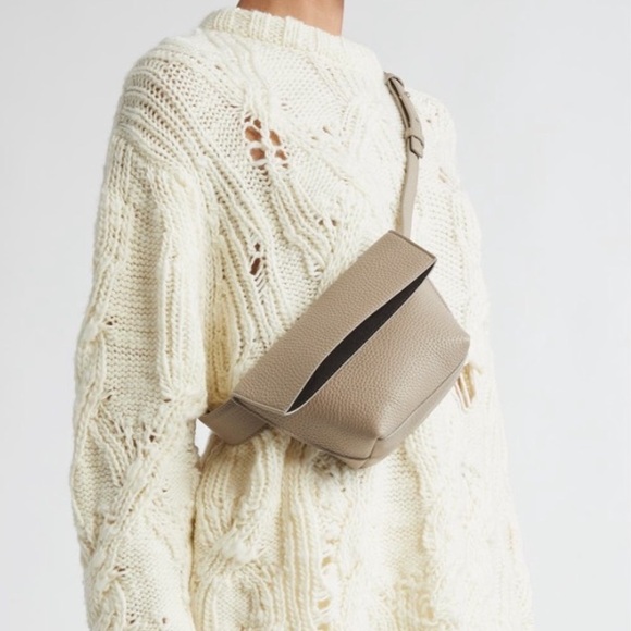 Yvonne Kone Handbags - Yvonne Kone Crossbody Belt Bag